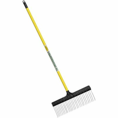 The groundskeeper ii 21" rake
